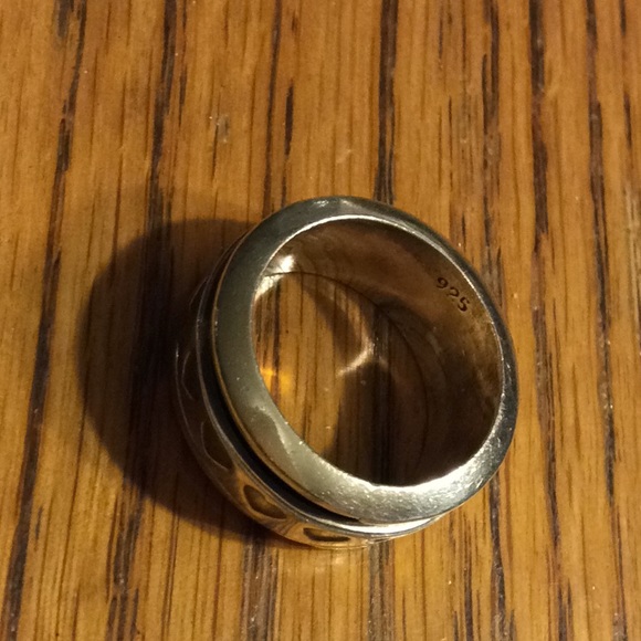 925  Solid Sterling Silver Ring with Hearts - Picture 11 of 12